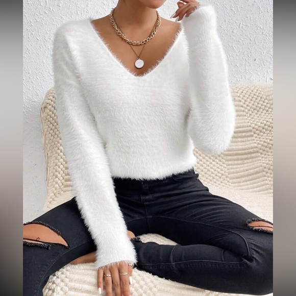 Apricot V-Neck Soft Knit Sweater - Picture 6 of 16